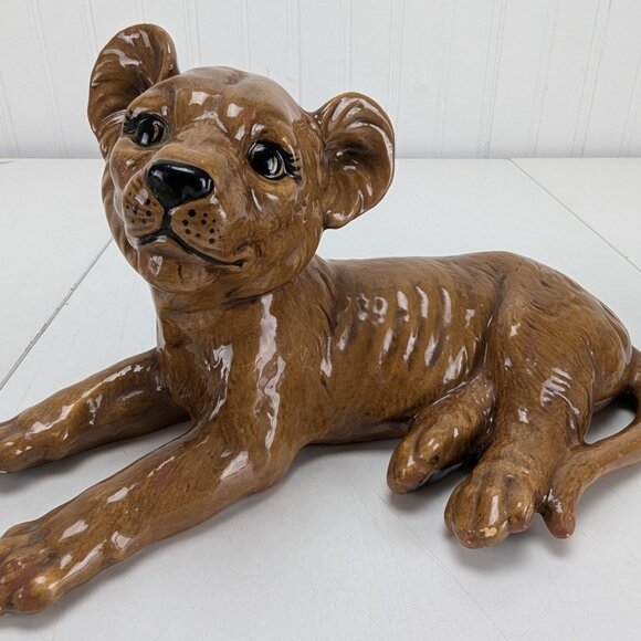 Vintage Lion Cubs Ceramic Figurines Set of 2 Brown Kathy 1981 Home Decor - Picture 8 of 14